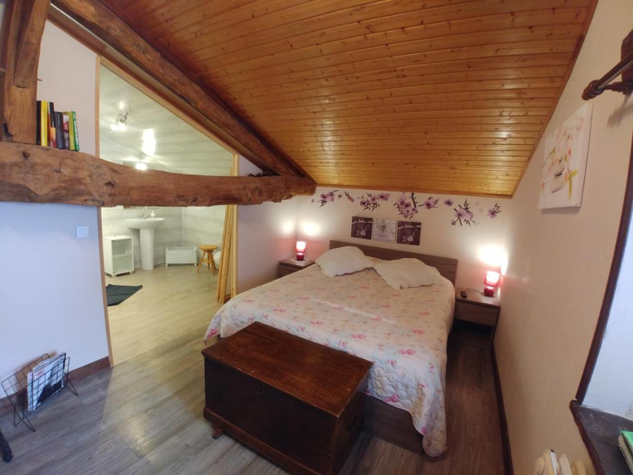 Manoir Le Cristal " Les Entrees Du Futuroscope A Petit Prix Bed & Breakfast Beaumont  Luaran gambar