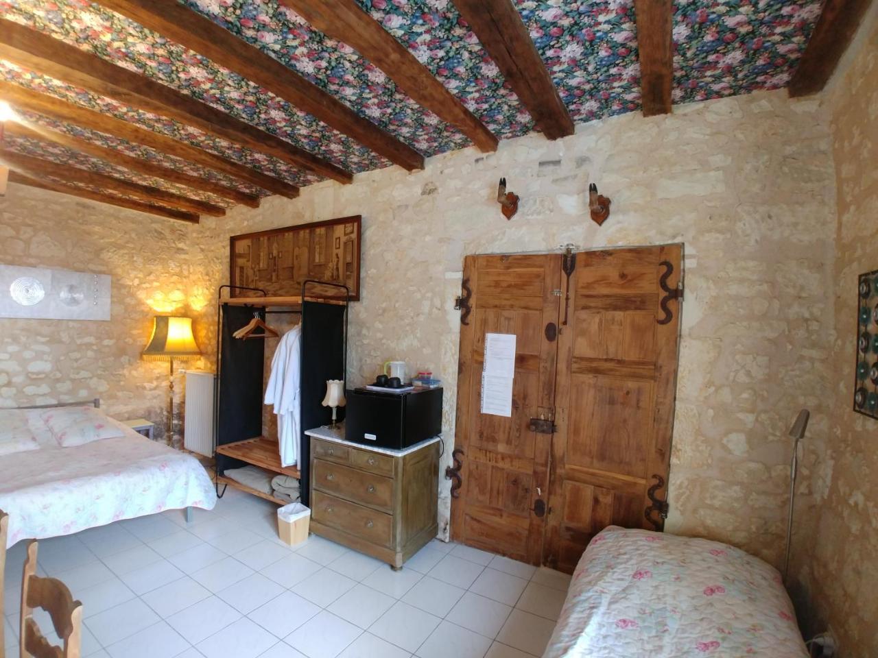 Manoir Le Cristal " Les Entrees Du Futuroscope A Petit Prix Bed & Breakfast Beaumont  Luaran gambar
